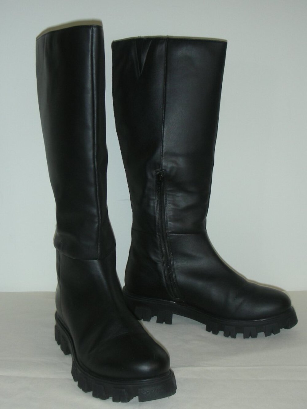 BC Black Knee High Lug Sole Boots Sz 8 Chunky Moto Combat Riding NWOB